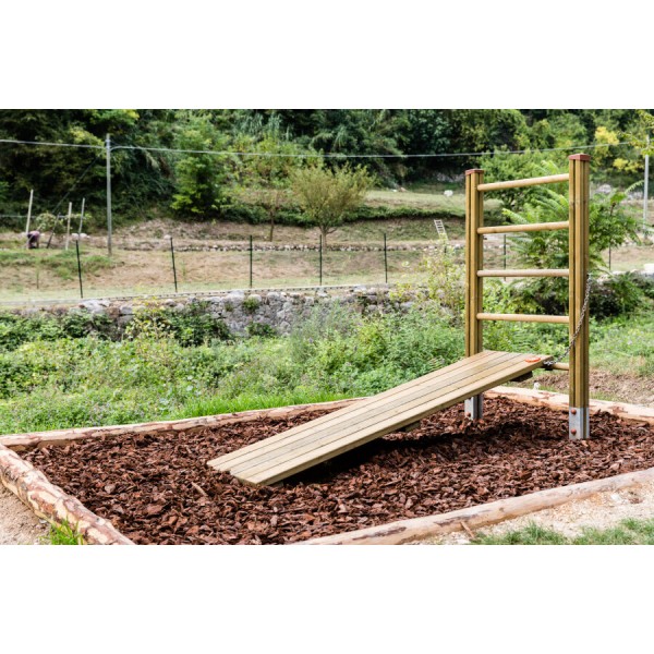 Banca inclinata pentru abdomene